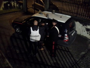 Balsorano (L'Aquila): carabinieri arrestano rapinatore