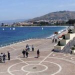Forte vento a Reggio Calabria, chiuso il Lungomare “Falcomatà” e vietato il passeggio sul Corso Matteotti. Interdetto l’accesso alla Villa Comunale