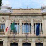 Riace, la Prefettura chiarisce sul bilancio: «Impossibile attestare gli equilibri». Nominato un commissario prefettizio